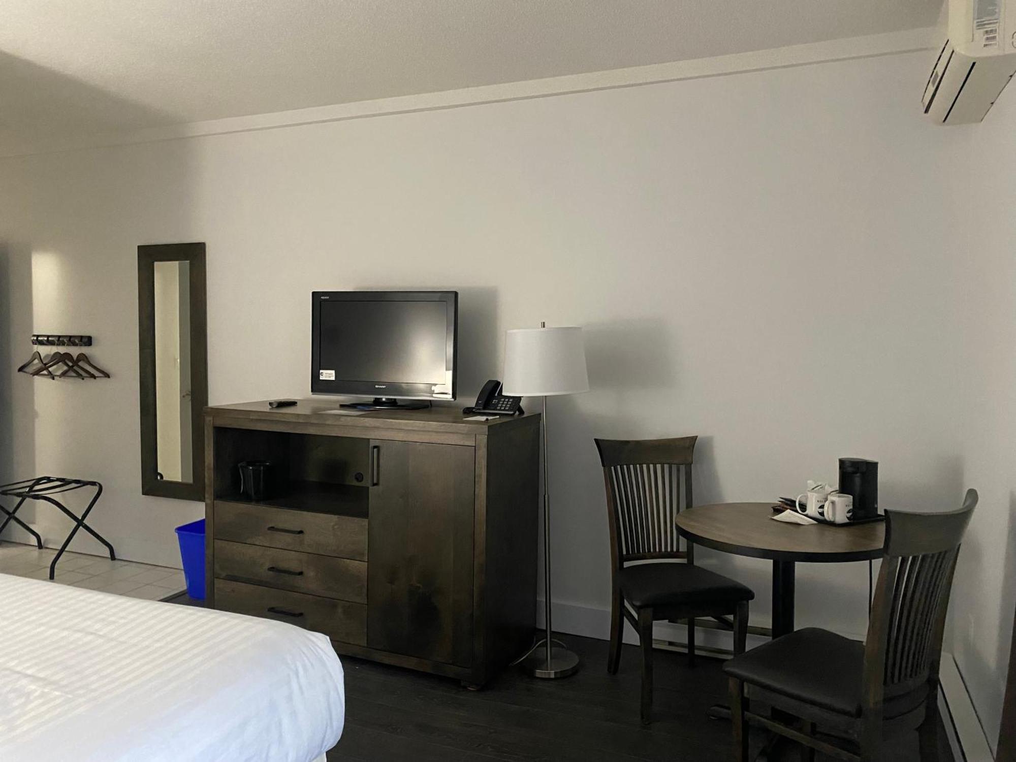 Ocean View Hotel Rocky Harbour Exteriör bild